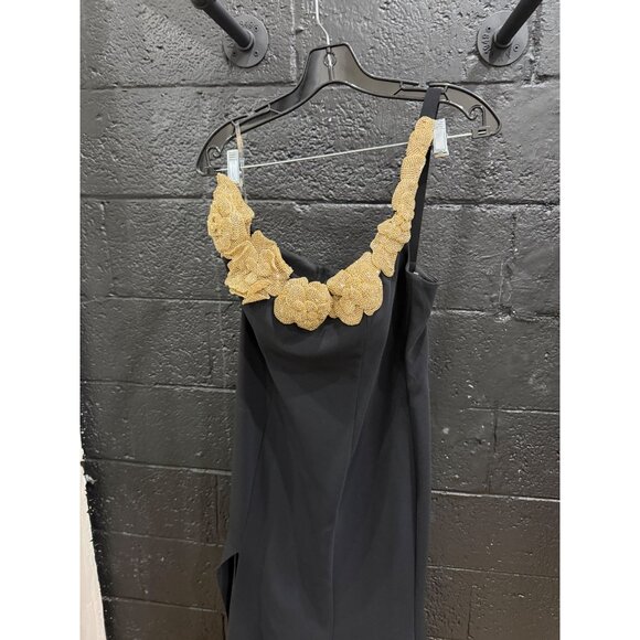 Alfabeta One-Shoulder Crepe Gown with Embellished Neckline Size 6 Retails $1,150 - Picture 6 of 7